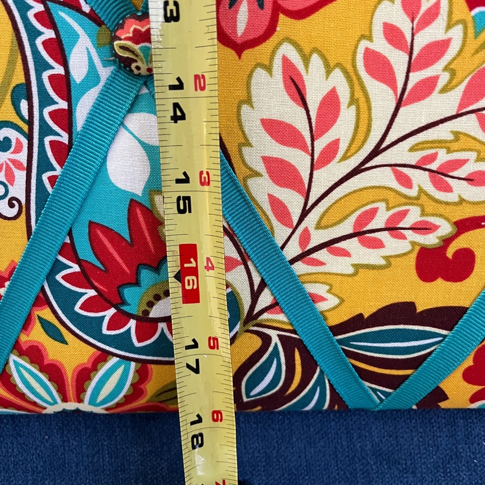 Vera Bradley Ribbon Board Provencal Cassidy NEW - Picture 4 of 4